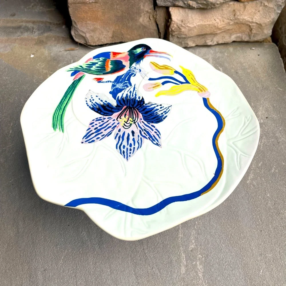 Sarah Gordon Cake Stand